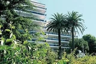 Pierre & La Rostagne Lejlighedshotel 3*